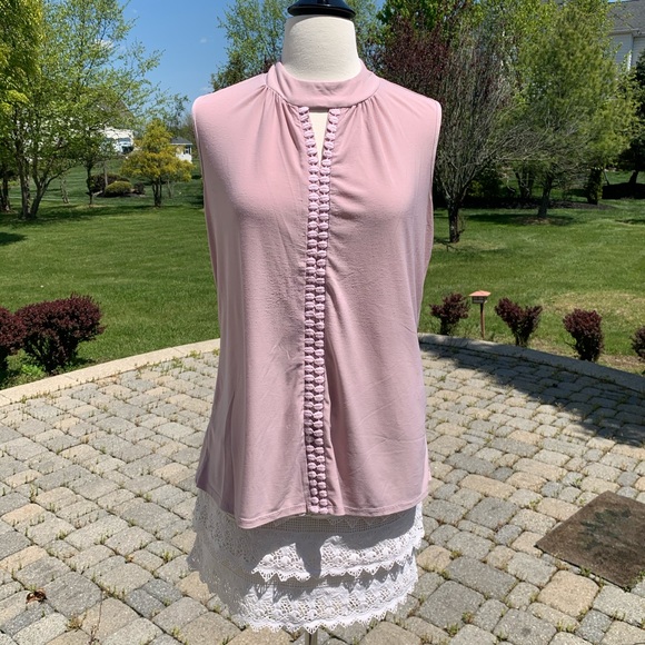 💓 Pastel Pink Button Down Blouse 💓 - Picture 1 of 8